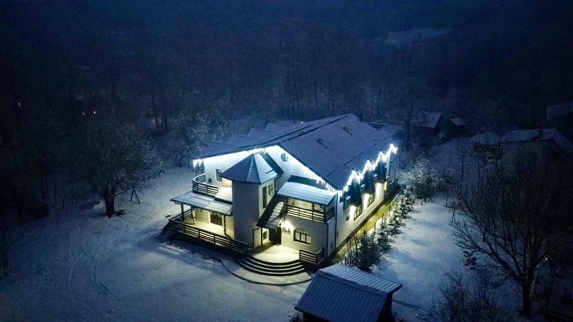 Din Natura Varbilau Exterior photo
